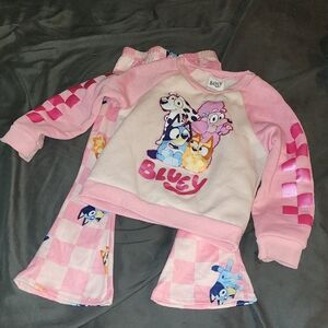 Toddler Girl Bluey Pj Set.